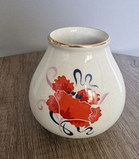 Crown Devon Bulbous Bud Vase