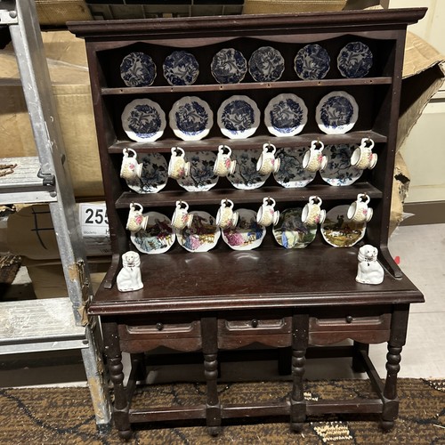 Welsh dresser solid hard - welsh,