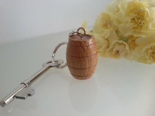 Wooden barrel shaped keyring - shaped,