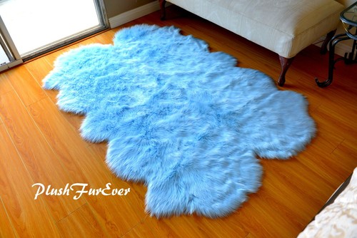 Baby blue faux fur quad - blue,