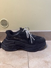 Balenciaga Triple S Black