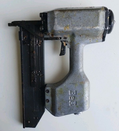 Bea air stapler - stapler, 562s