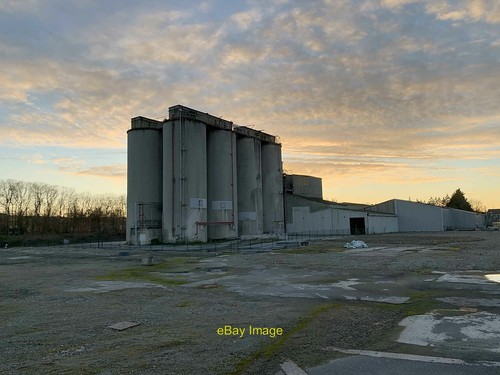 Photo 12x8 cement silos - 12x8,