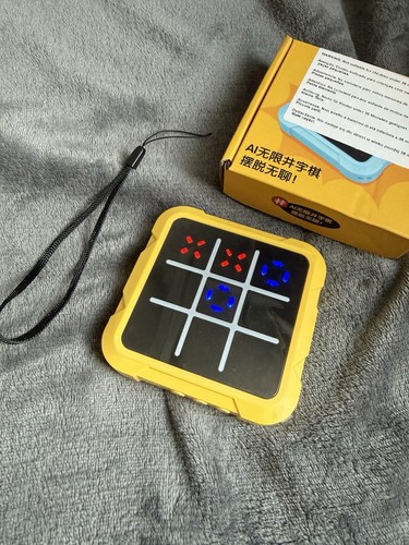 Tic tac toe portable game - tic,