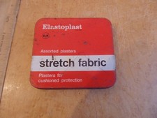 VINTAGE ELASTOPLAST PLASTER TIN WITH ORIGINAL CONTENTS.