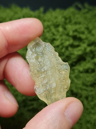 Libyan desert glass rough - desert,