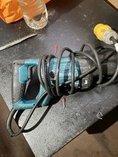 Mikita Reciprocating Saw