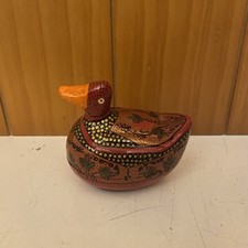 VINTAGE Duck  Lacquered Wood /