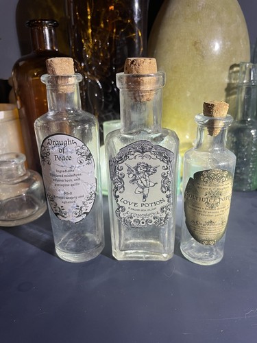 Vintage old draught peace - of,