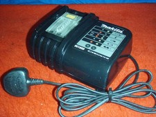 Makita DC18SD Battery Charger 7.2v-18v NI-MH, Li-ion.