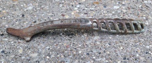 Cast iron handle for - cast,