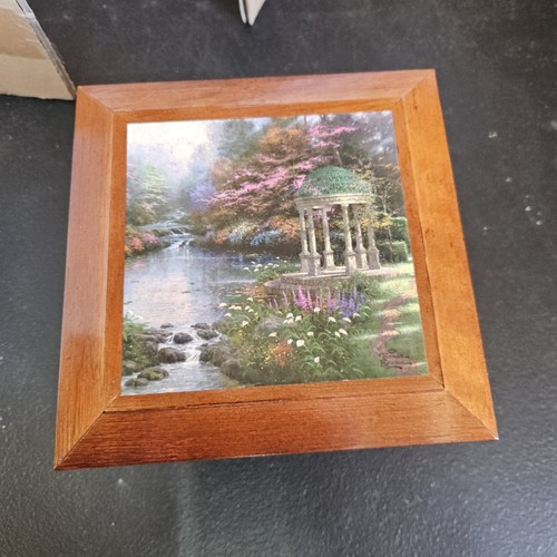 Thomas kinkade wooden mirrored - thomas,