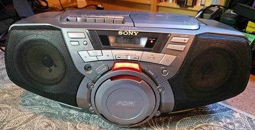 Sony radio cassette - cd,