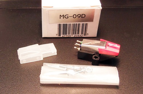 New turntable cartridge - new,