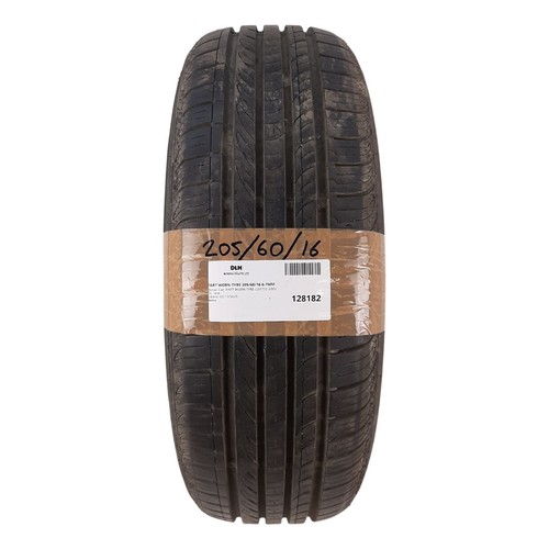 Part worn tyre 205 - tyre, 205/60/16