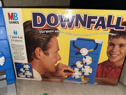 Vintage downfall games - vintage, mb
