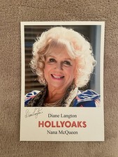 DIANE LANGTON    (HOLLYOAKS) PRESIGNED CAST CARD