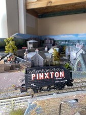 Lima 00 gauge 7 plank wagon