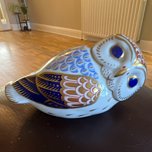 Royal crown derby - hand, painted
