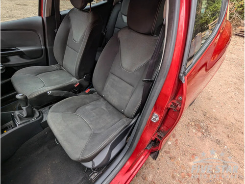 Renault clio front passenger - renault,