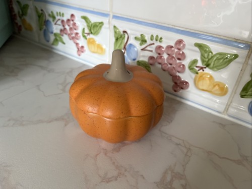 Ceramic pumpkin shaped trinket - pumpkin,