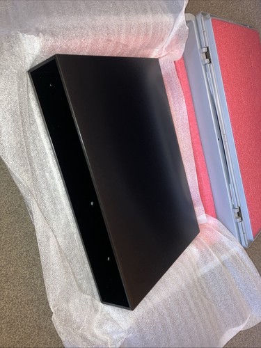 Naim nd555 anodised - anodised, case.