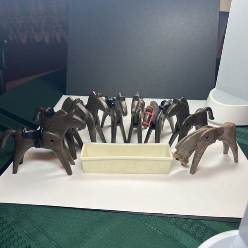 Playmobil horses lot 6 - 8,
