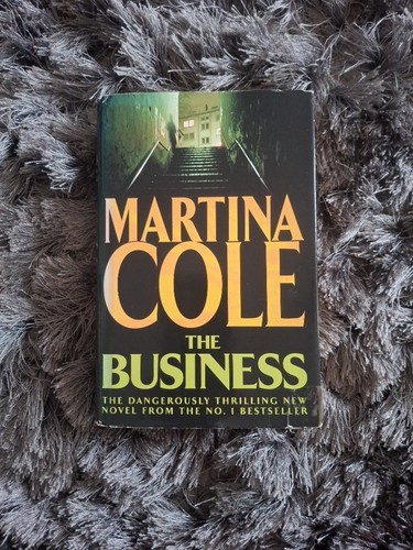Martina cole build - cole,