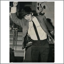 George Harrison 1964 Autograph