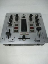 Behringer VMX100 Pro Mixer -