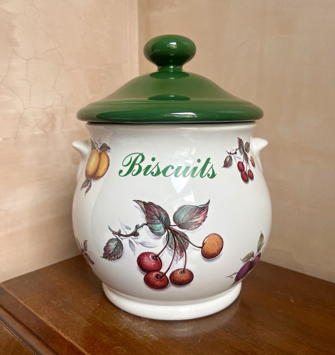 Vintage pristine pottery fruit - vintage,