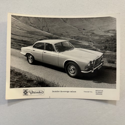 Daimler sovereign saloon car - saloon,