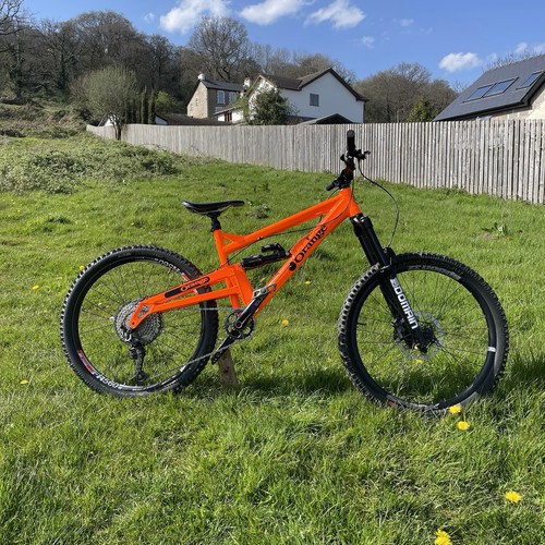 Orange alpine 160 - orange, built
