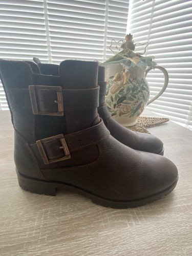 Barbour ladies size - barbour, brown