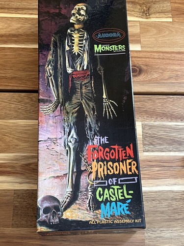 Forgotten prisoner castle - forgotten,
