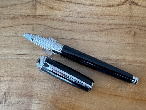 Dupont line black laque - line,