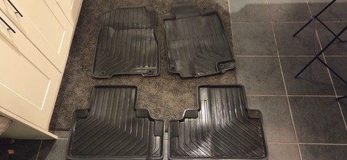 Honda crv mk5 genuine - honda,
