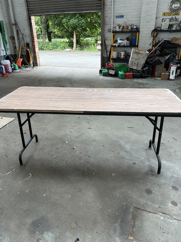 Folding wooden trestle - , tables