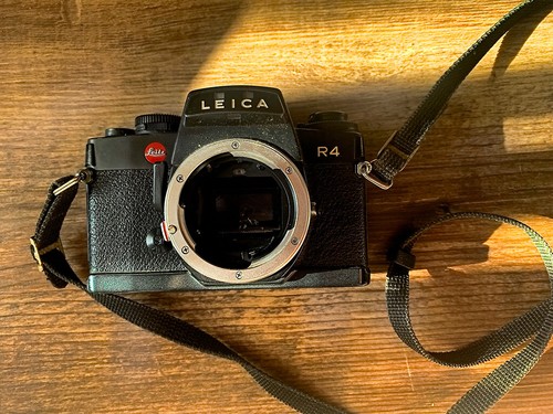 Leica slr camera - r4,