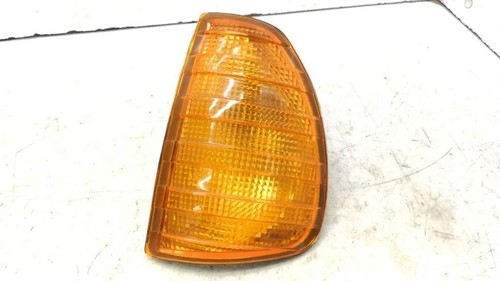 Mercedes benz sedan w123 - mercedes-benz,