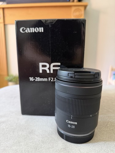 Canon 28mm 8 - rf, is