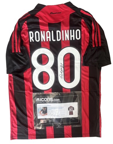 Ronaldinho rare hand signed - rare,