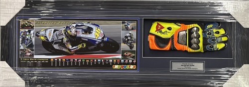 Valentino rossi signed glove - valentino,