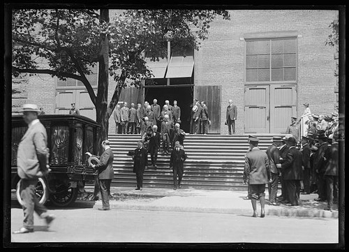 Photo funeral procession - photo:funeral,