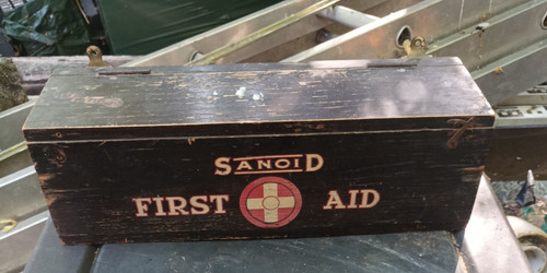 Vintage sanoid first aid - sanoid,
