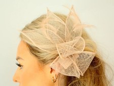 Women Fascinator Hair Clip