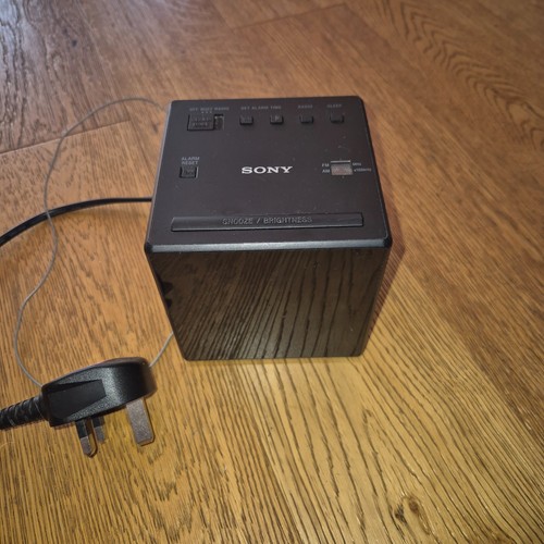 Sony icf alarm clock - icf-c1,