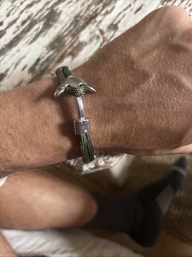 Anchor bracelet khaki - in, and
