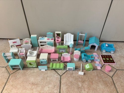 Wooden dolls house furniture - dolls,
