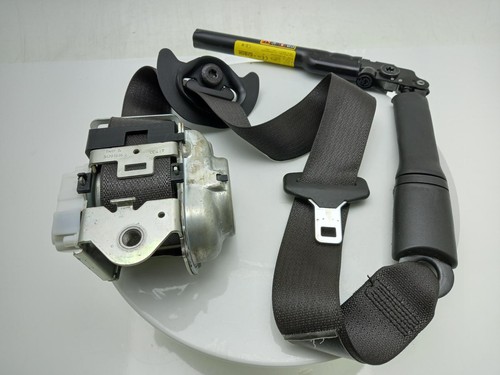 Vauxhall astra seat belt mk7 - seat,